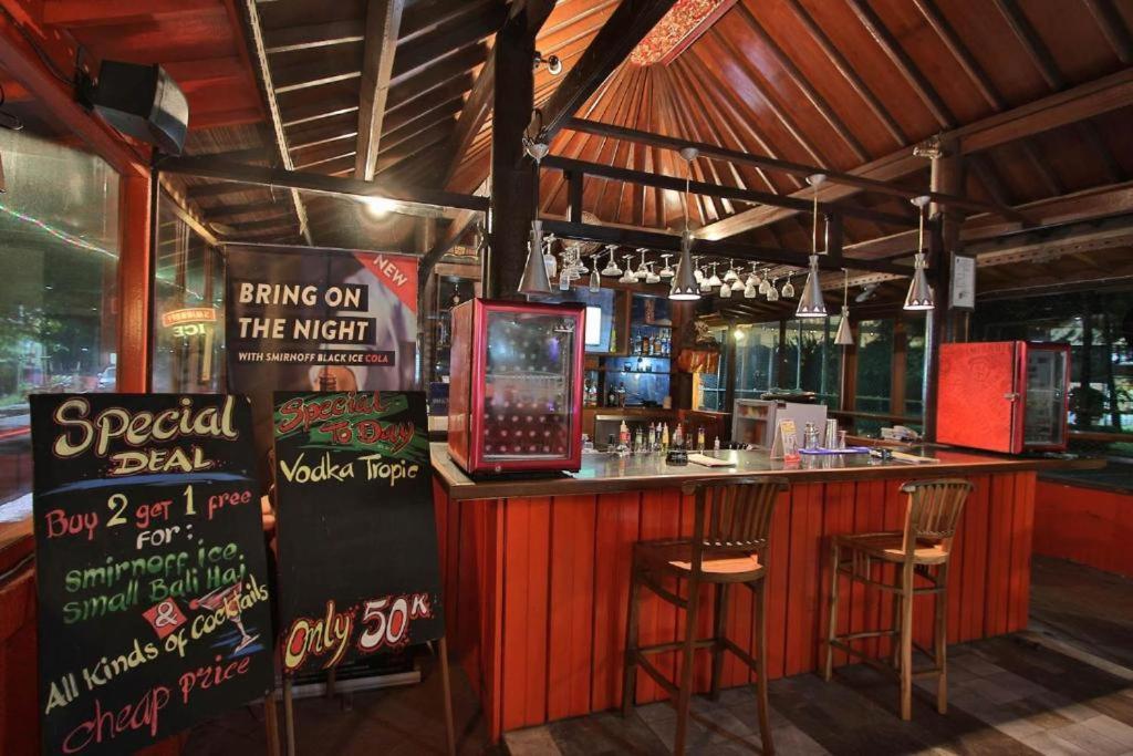 Club Bali Suite Legian Exterior foto