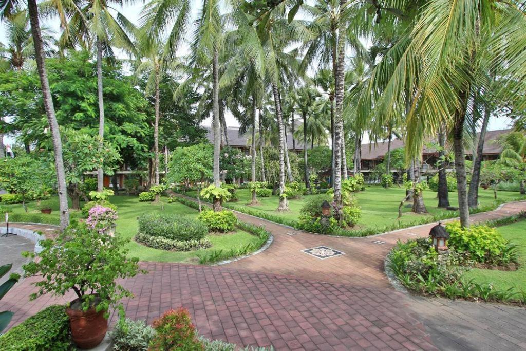 Club Bali Suite Legian Exterior foto