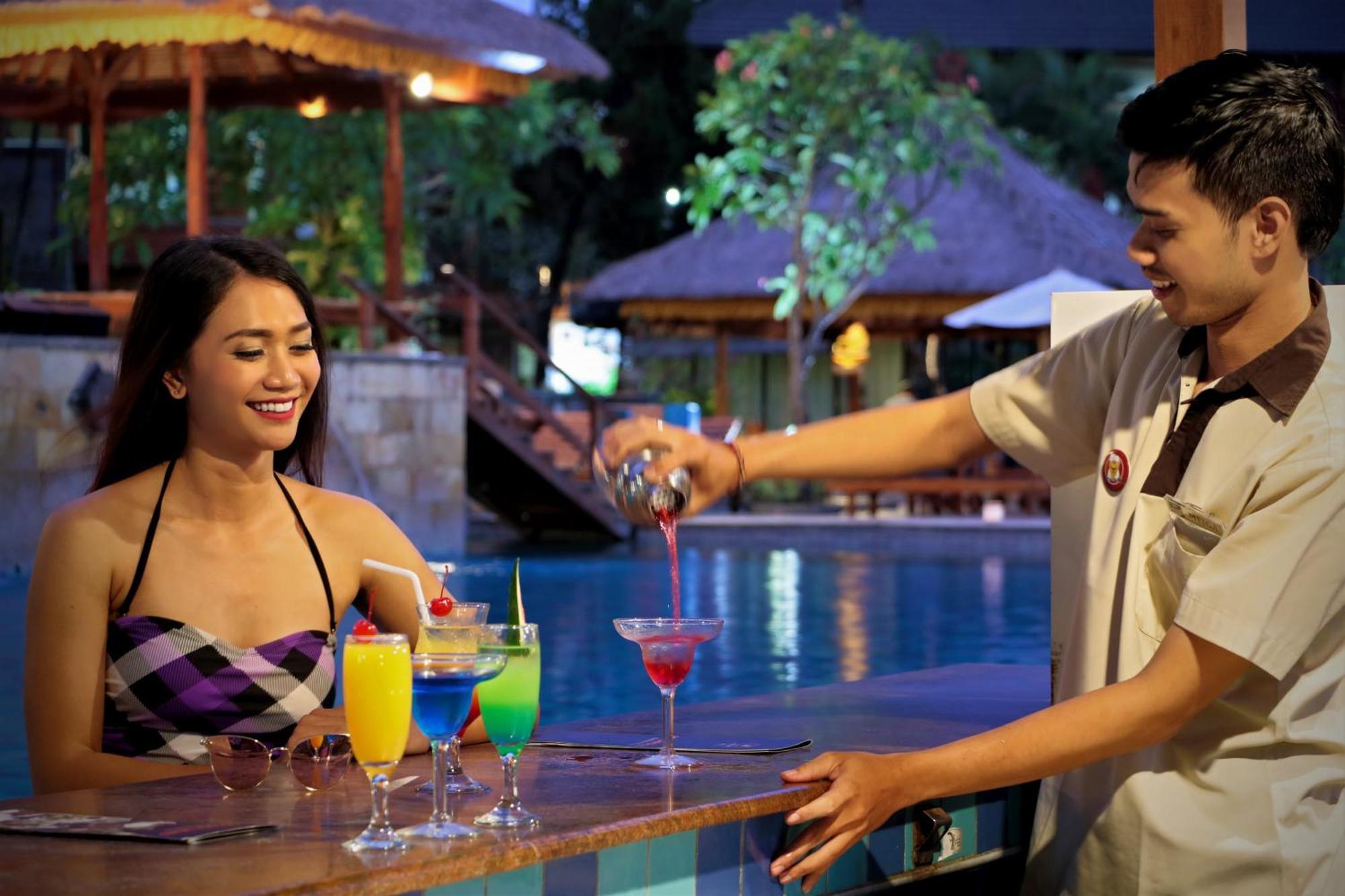 Club Bali Suite Legian Exterior foto