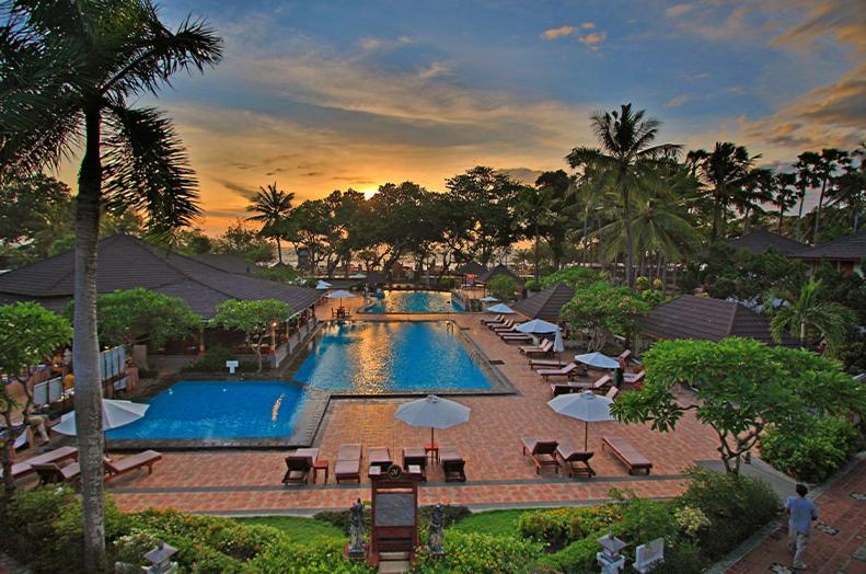 Club Bali Suite Legian Exterior foto